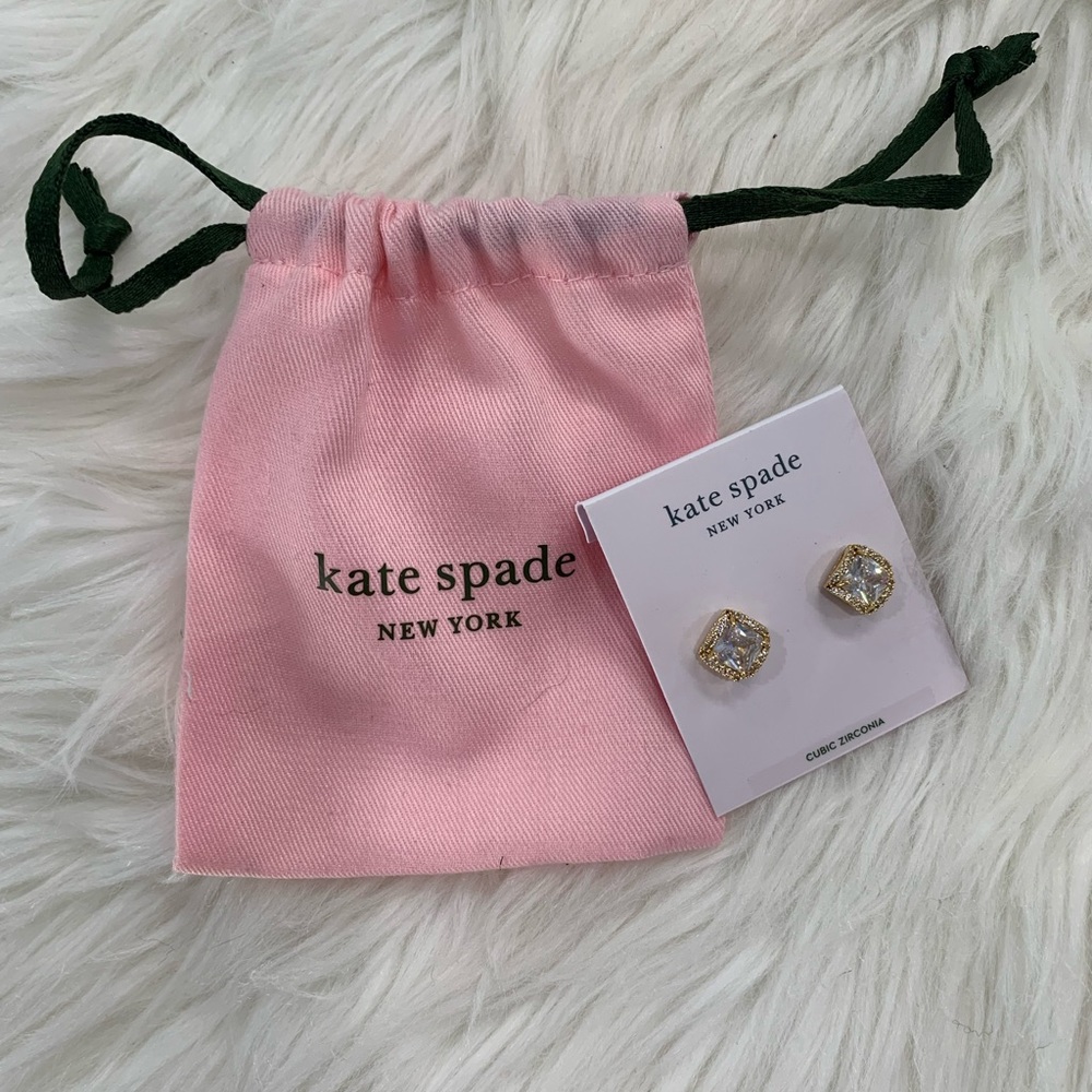 Kate Spade Small cubic zirconia Studβ Earrings with Bag.